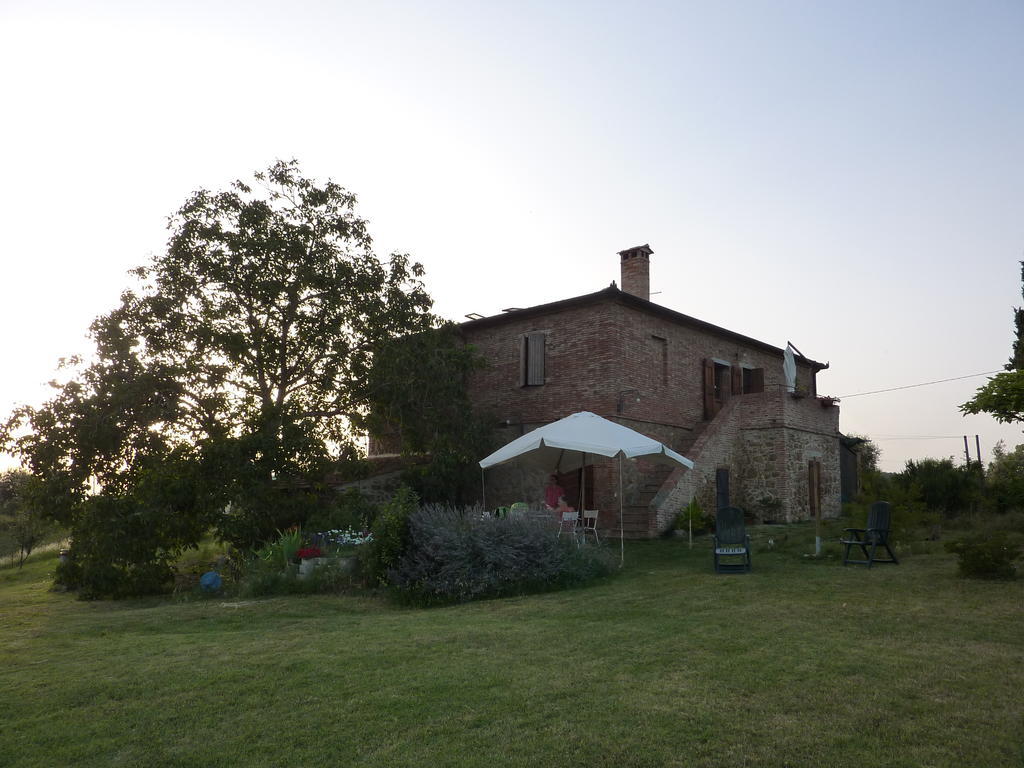 טוריטה די סיינה Agriturismo Santa Maria מראה חיצוני תמונה