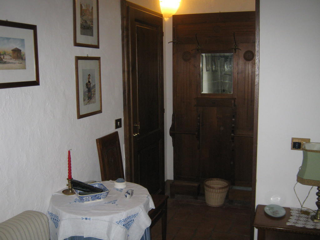 טוריטה די סיינה Agriturismo Santa Maria חדר תמונה