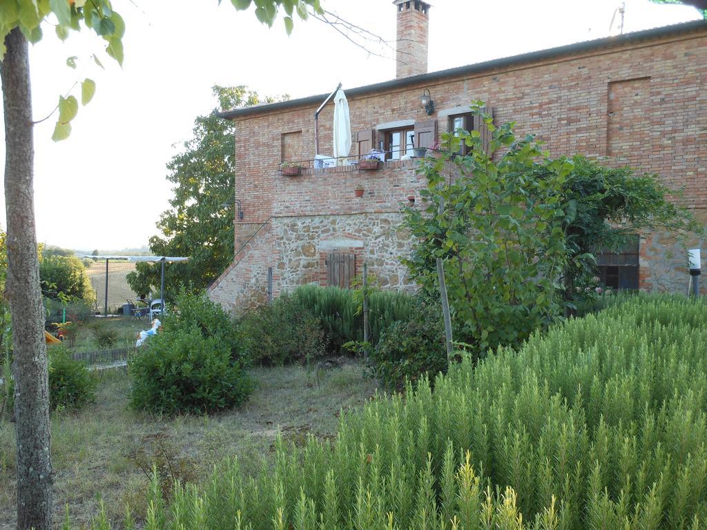 טוריטה די סיינה Agriturismo Santa Maria מראה חיצוני תמונה
